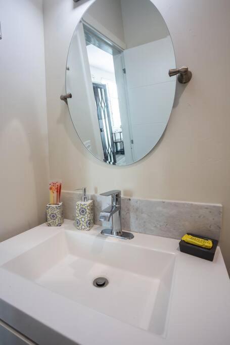 Prime Location - Awesome View -1 Bedroom Apartment San Diego Luaran gambar